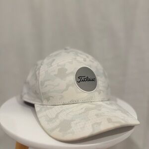 Titleist White and Gray Camo Hat